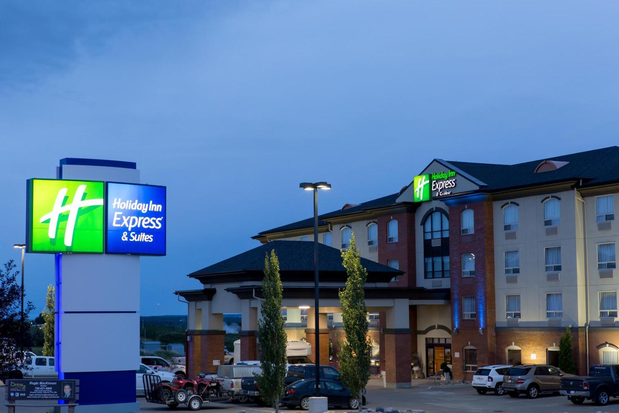 Holiday Inn Express & Suites Drayton Valley By Ihg Exterior foto